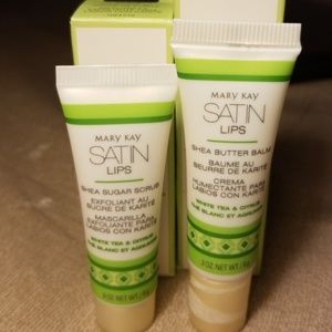 Satin Lips set
